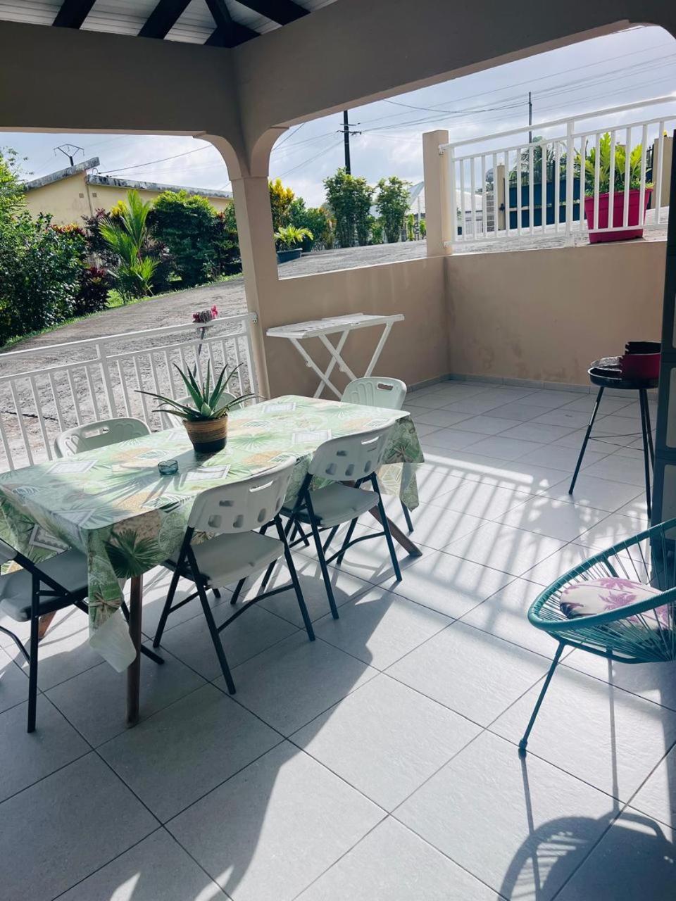 Logement Campagne Coquelicots Plaisance Le Lamentin Exteriör bild